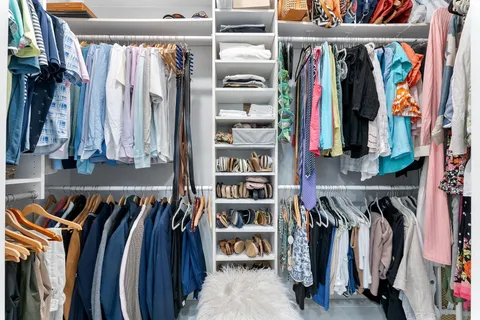 $925,000 | 380 Sherwood Forest Drive, Delray Beach, FL 33445