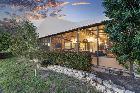 $925,000 | 380 Sherwood Forest Drive, Delray Beach, FL 33445