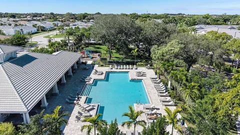 $925,000 | 380 Sherwood Forest Drive, Delray Beach, FL 33445