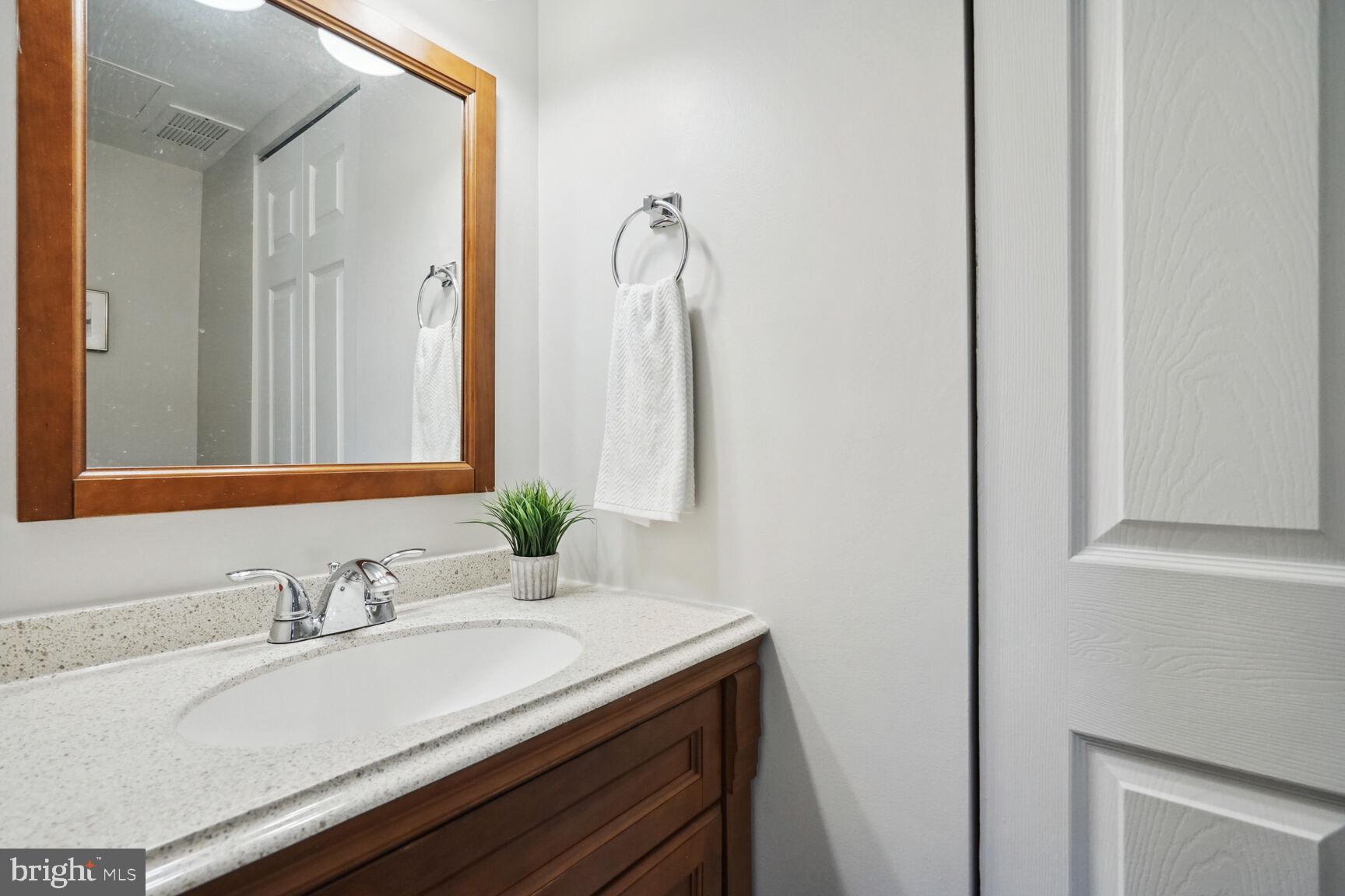 1747 Ivy Oak Square Reston, VA 20190 - Photo 15 of 31 Powder Room on First Floor