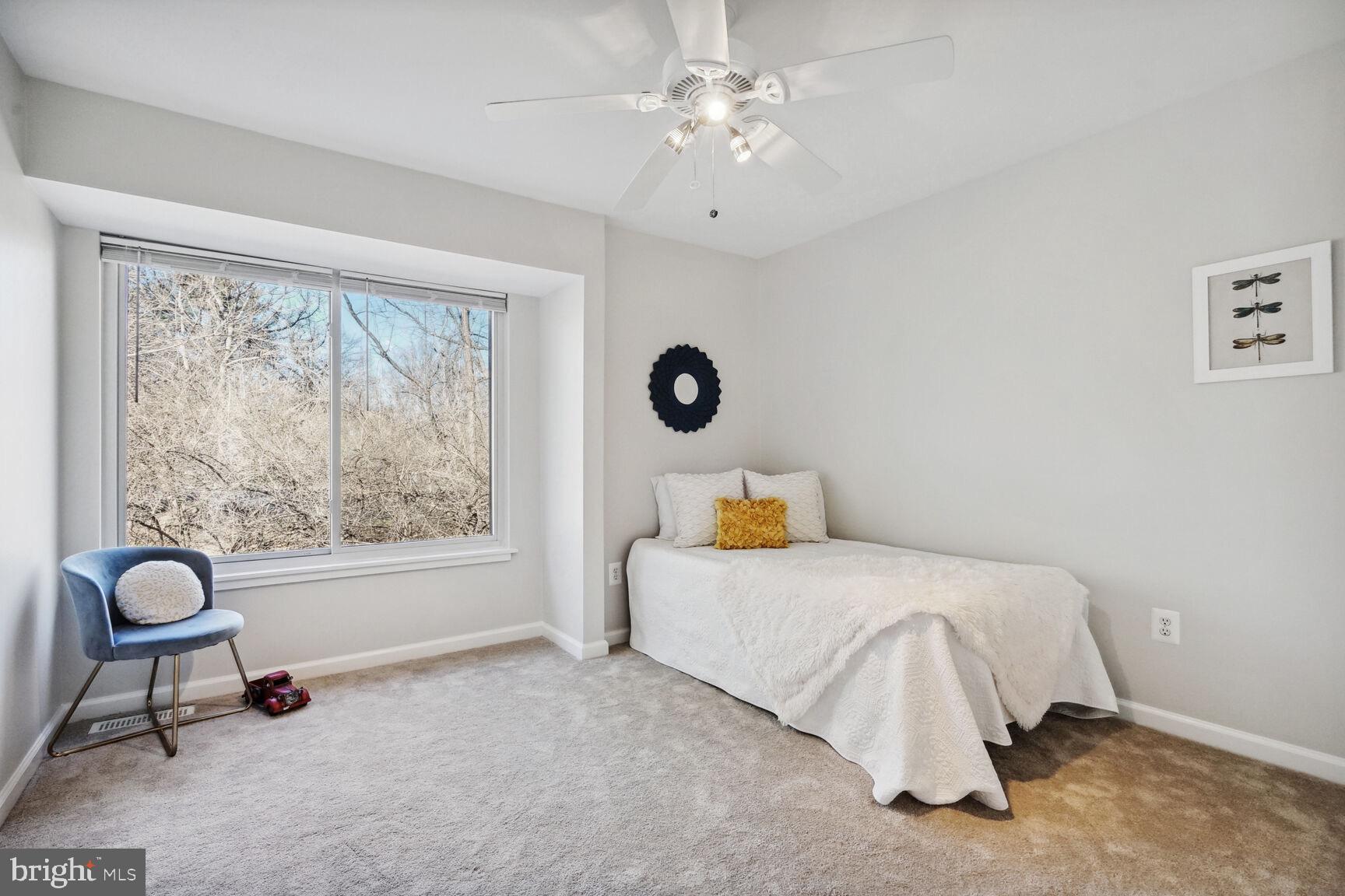 1747 Ivy Oak Square Reston, VA 20190 - Photo 27 of 31 Bedroom #3