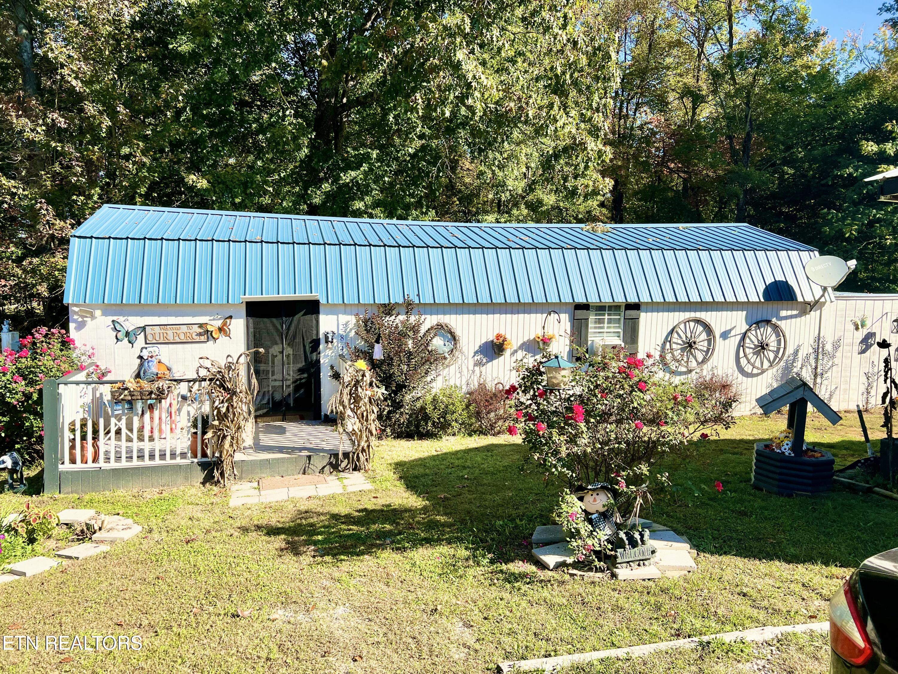 284 Ray Cross Road Harriman, TN 37748 - Photo 3 of 27 IMG_0009