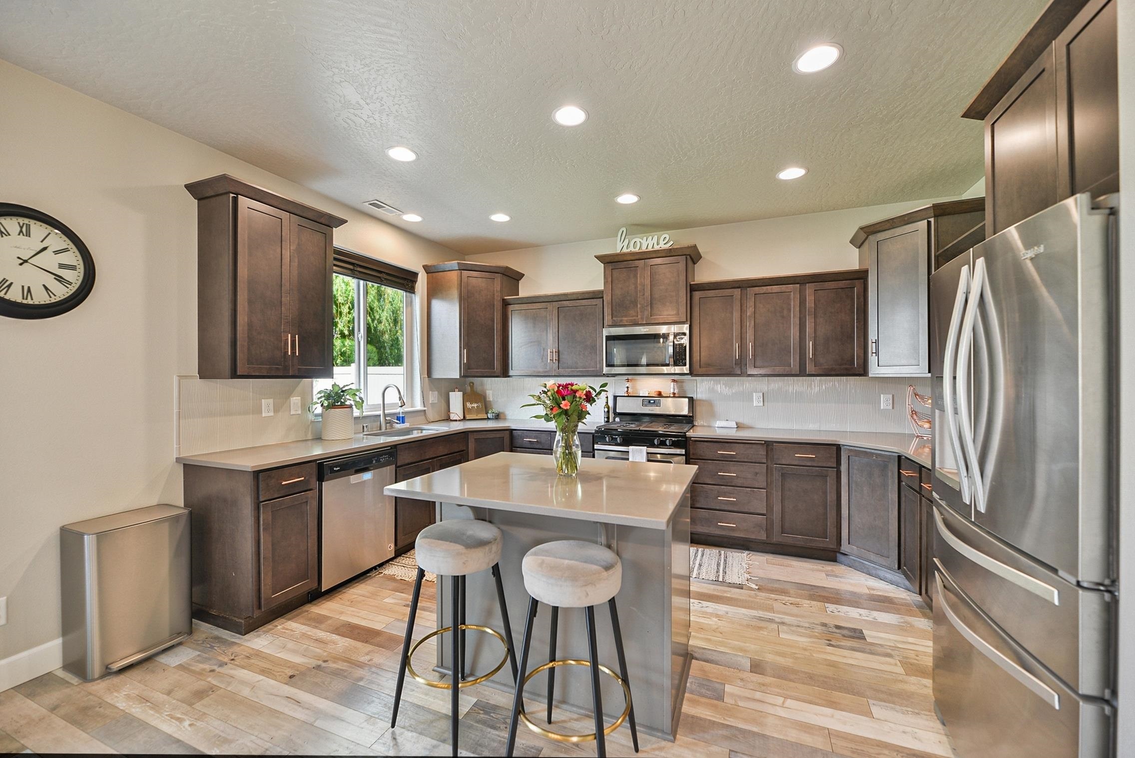 2820 Helens Lane Spokane, WA 99208 - Photo 5 of 44