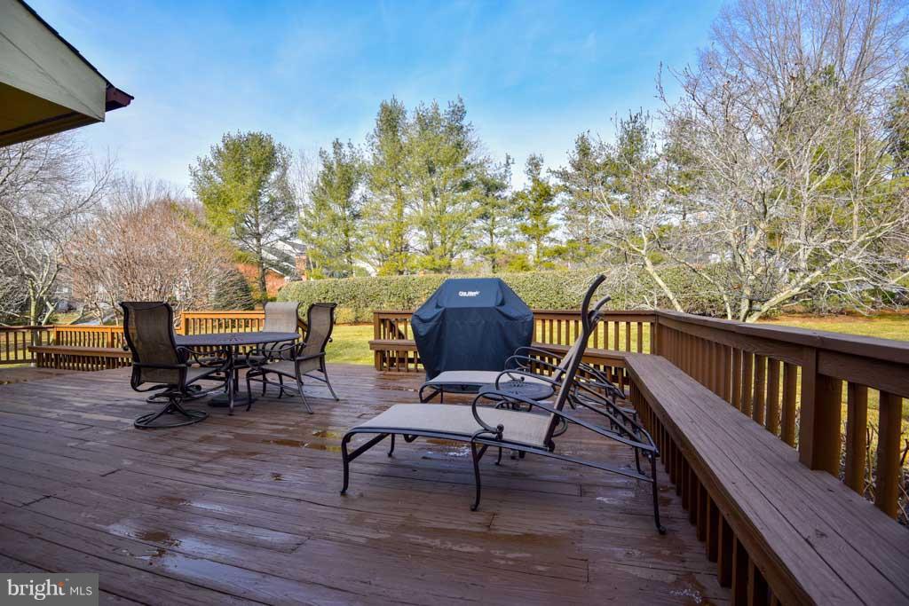 65 Seminary Farm Road Lutherville-Timonium, MD 21093 - Photo 24 of 29 Deck