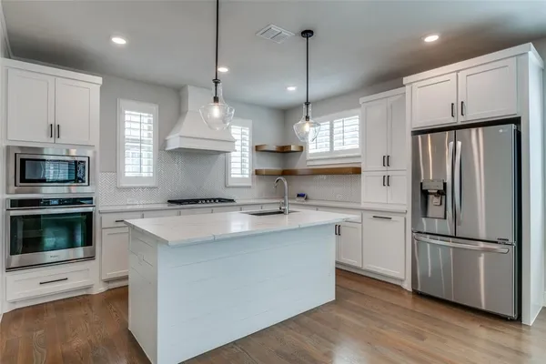 $3,450 | 1805 Granite Falls Court, Dallas, TX 75204