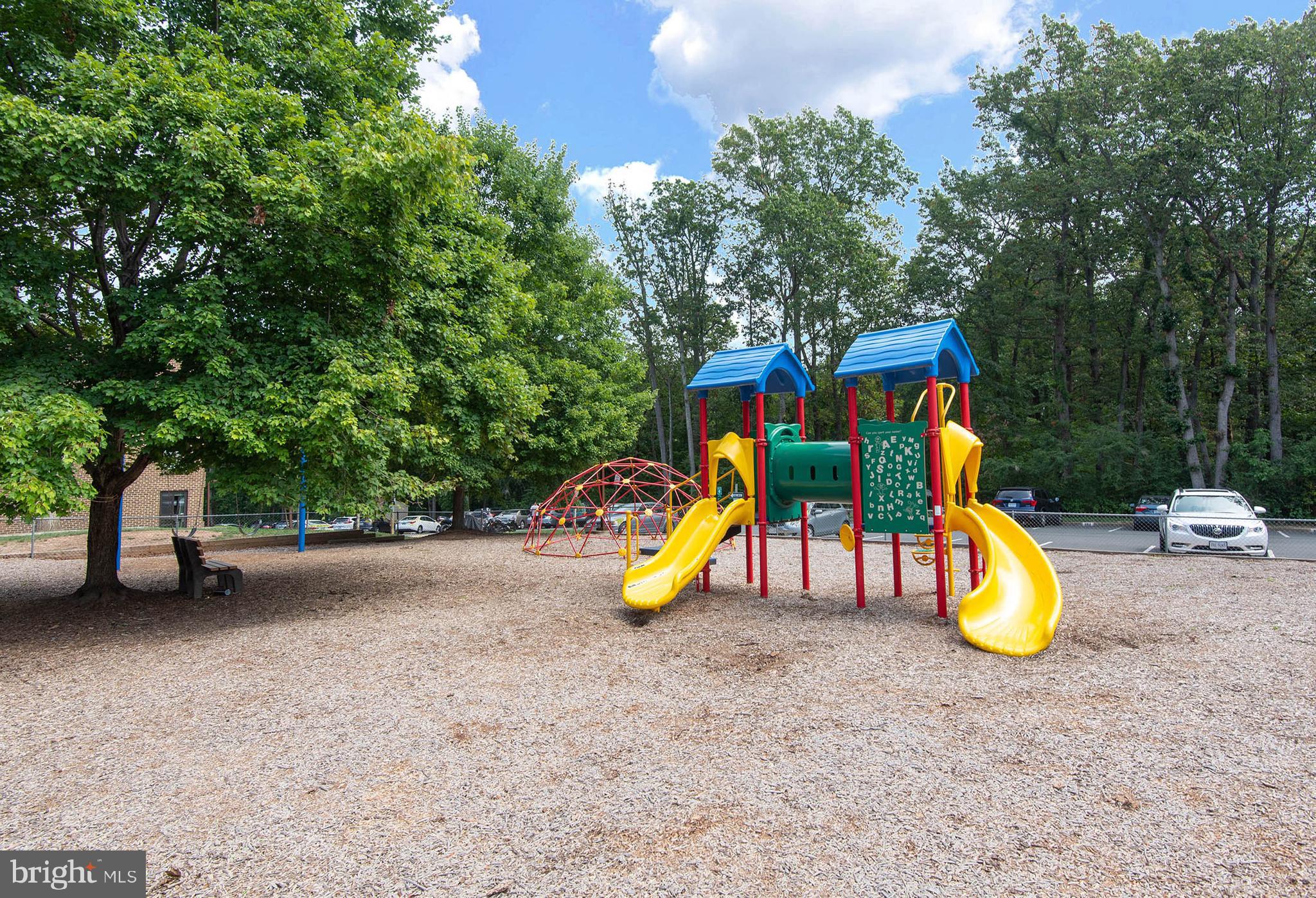 11204 Chestnut Grove Square, Unit 112043 Reston, VA 20190 - Photo 29 of 30 Playground