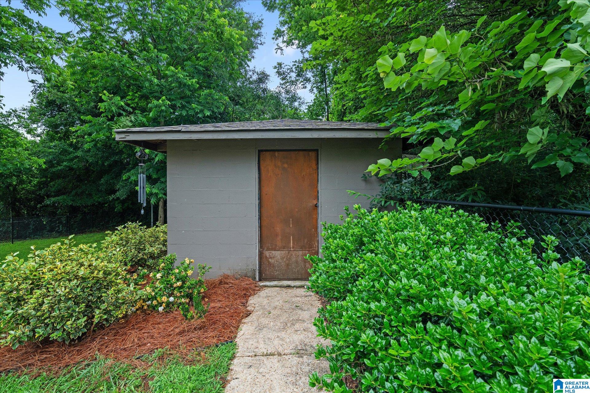 592 Roberts Street Wadley, AL 36276 - Photo 36 of 47