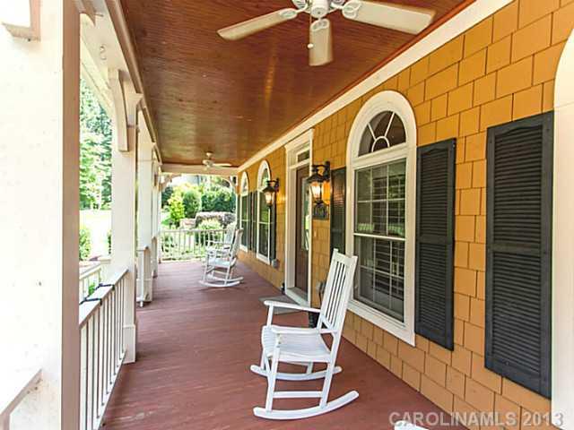 8166 Windsong Road Denver, NC 28037 - Photo 2 of 16 Gallery Image 2