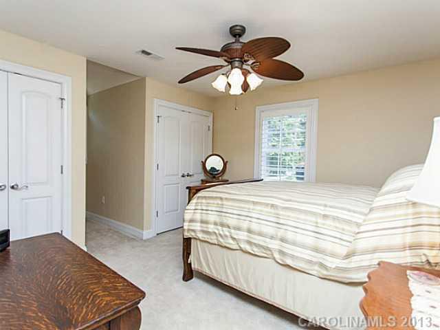 8166 Windsong Road Denver, NC 28037 - Photo 12 of 16 Gallery Image 12