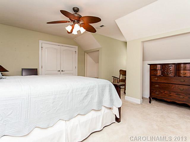 8166 Windsong Road Denver, NC 28037 - Photo 13 of 16 Gallery Image 13