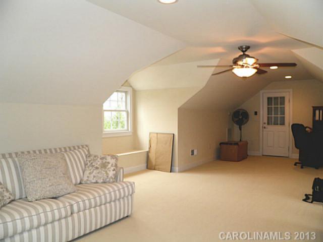 8166 Windsong Road Denver, NC 28037 - Photo 14 of 16 Gallery Image 14