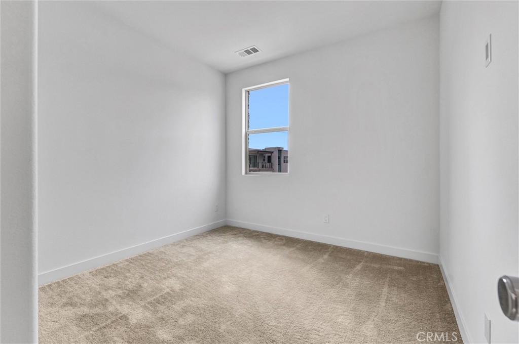 1808 Hollyleaf Terrace Montebello, CA 90640 - Photo 19 of 56 a view of room and window