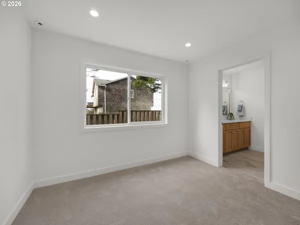 $1,795,000 | 143 West Tanana Avenue, Cannon Beach, OR 97110