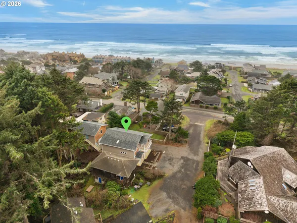 $1,795,000 | 143 West Tanana Avenue, Cannon Beach, OR 97110