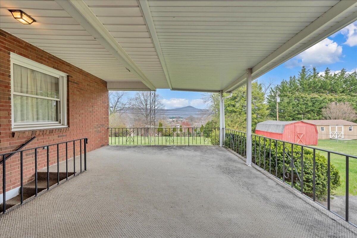 449 Cameron Drive Vinton, VA 24179 - Photo 34 of 39 a view of a backyard with porch