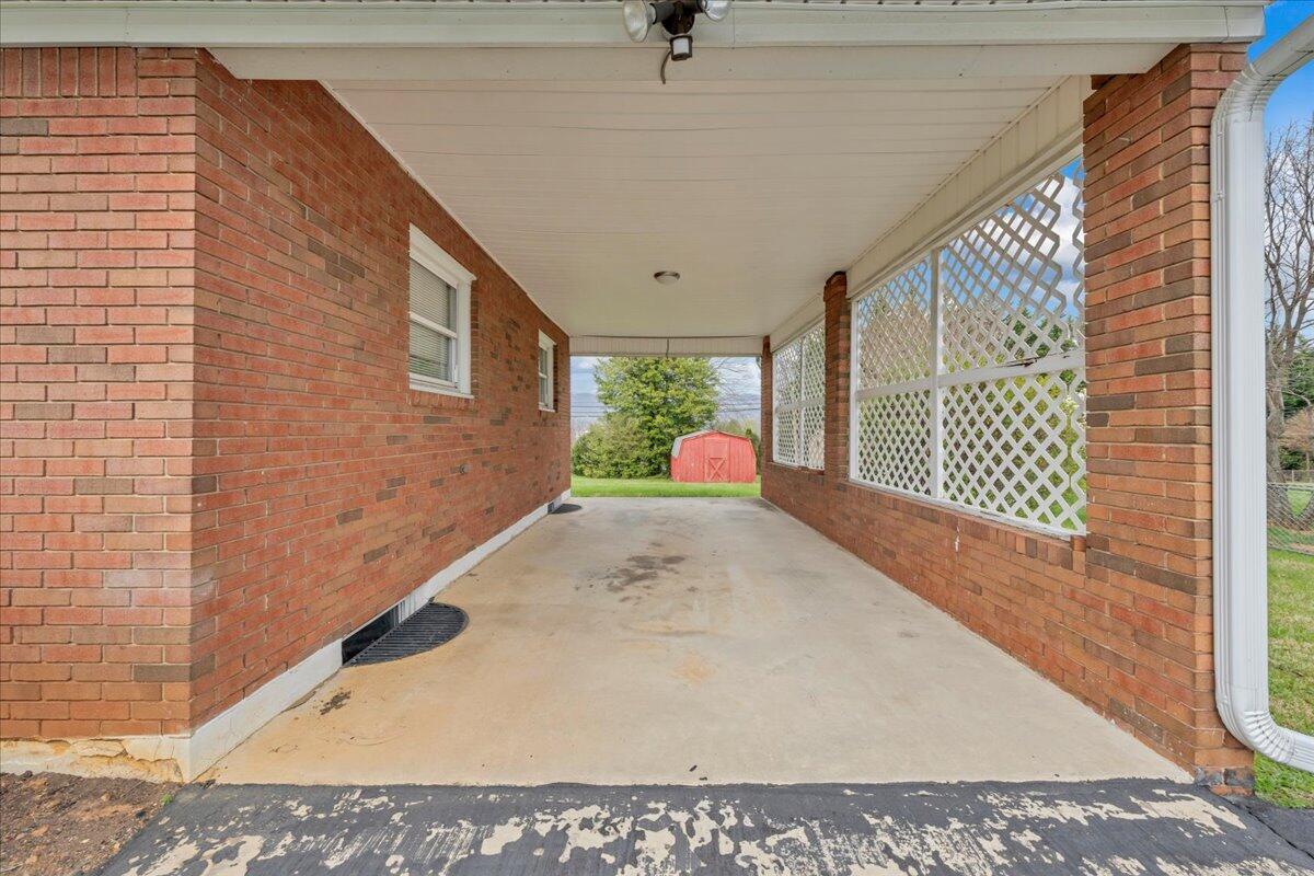 449 Cameron Drive Vinton, VA 24179 - Photo 38 of 39 a view of outdoor space