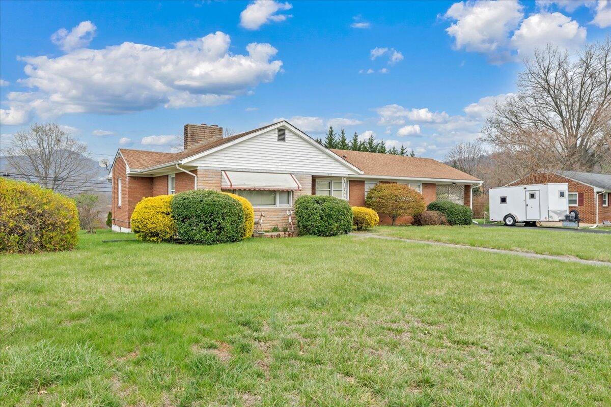449 Cameron Drive Vinton, VA 24179 - Photo 39 of 39 a front view of a house with garden