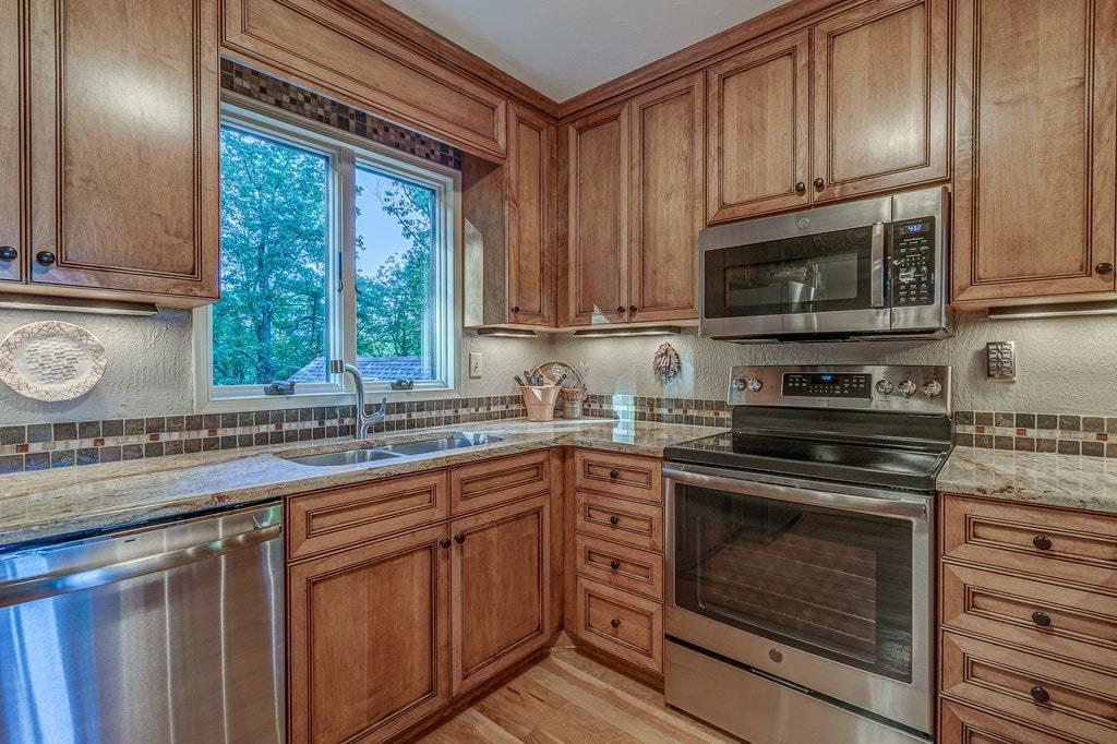 6278 Smokey Ridge Road Roanoke, VA 24018 - Photo 14 of 86 014-330215-6278 Smokey Ridge Road 014_83