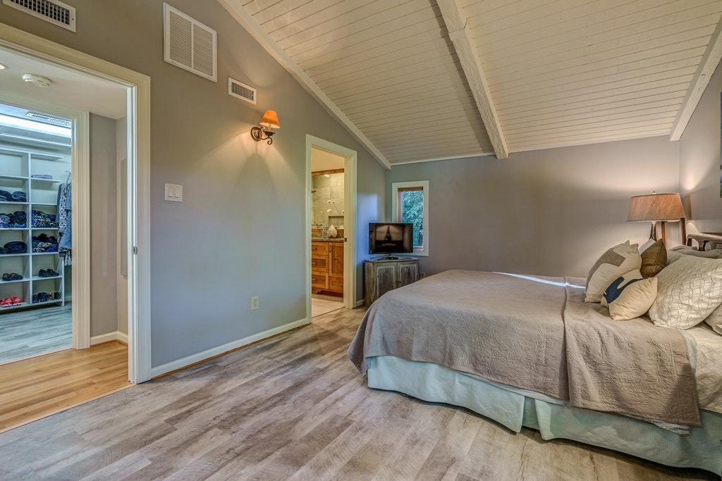 6278 Smokey Ridge Road Roanoke, VA 24018 - Photo 27 of 86 027-330215-6278 Smokey Ridge Road 027_83
