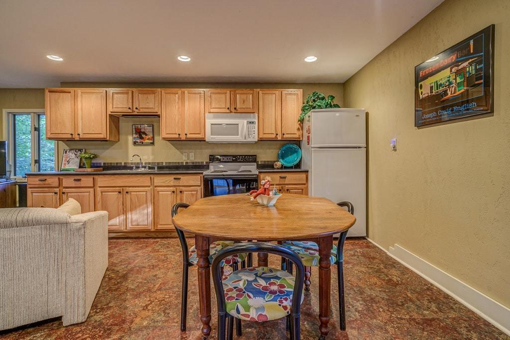 6278 Smokey Ridge Road Roanoke, VA 24018 - Photo 50 of 86 050-330215-6278 Smokey Ridge Road 050_83
