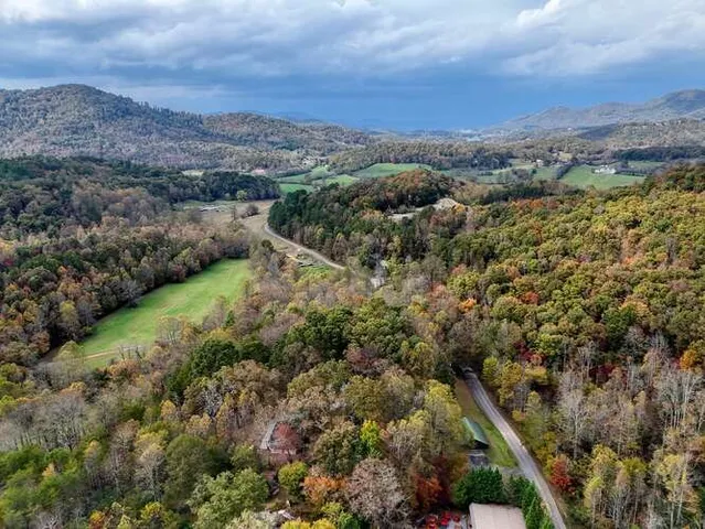 $499,000 | 2802 Cynth Creek Road, Hiawassee, GA 30546