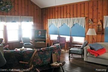 7766 Port Austin Road Pigeon, MI 48755 - Photo 8 of 11 7766PtAustinLiving.JPG