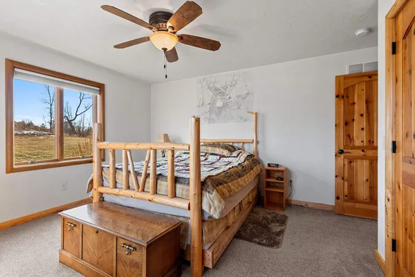 $1,842,775 | N8481 Town Hall Road, Black Creek, WI 54106