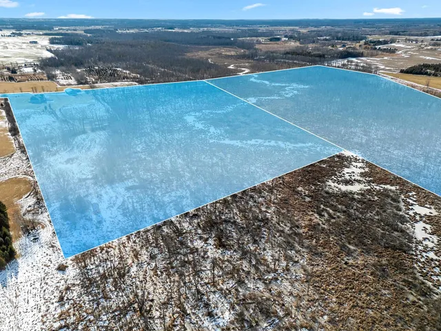 $1,842,775 | N8481 Town Hall Road, Black Creek, WI 54106