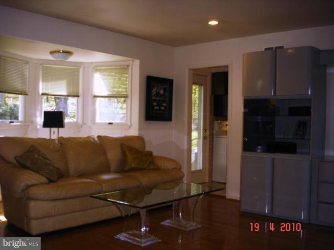 11 Bee Tree Road Parkton, MD 21120 - Photo 23 of 30 From living room toward kitchen....