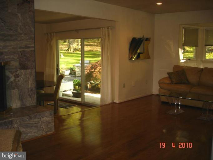 11 Bee Tree Road Parkton, MD 21120 - Photo 6 of 30 Living Room #2