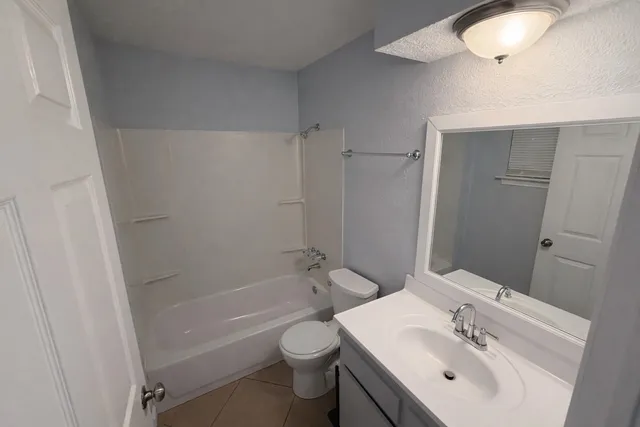 $1,450 | 800 North San Jacinto Street, Unit 102, Conroe, TX 77301