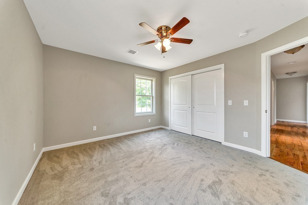 289 Gilbert Avenue Springfield, MA 01119 - Photo 13 of 17