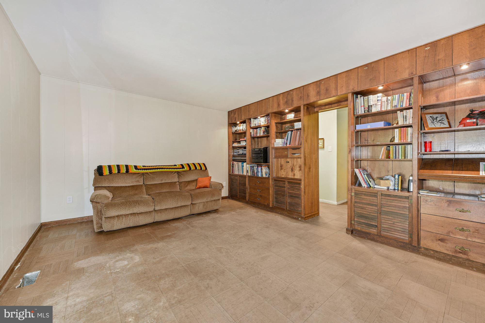 122 Heath Road Medford, NJ 08055 - Photo 14 of 43 Gallery Image 14