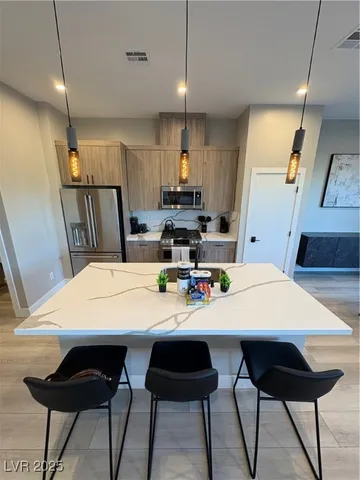 $4,000 | 2659 Chance Canyon Street, Henderson, NV 89044