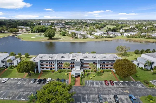 $2,295 | 4272 Deste Court, Unit 308, Lake Worth, FL 33467