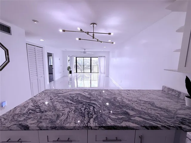 $2,295 | 4272 Deste Court, Unit 308, Lake Worth, FL 33467