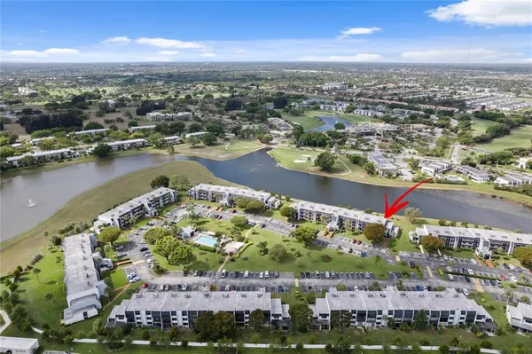 $2,295 | 4272 Deste Court, Unit 308, Lake Worth, FL 33467