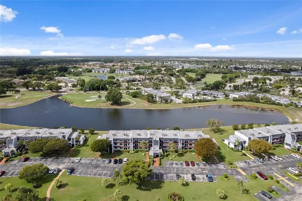 $2,295 | 4272 Deste Court, Unit 308, Lake Worth, FL 33467