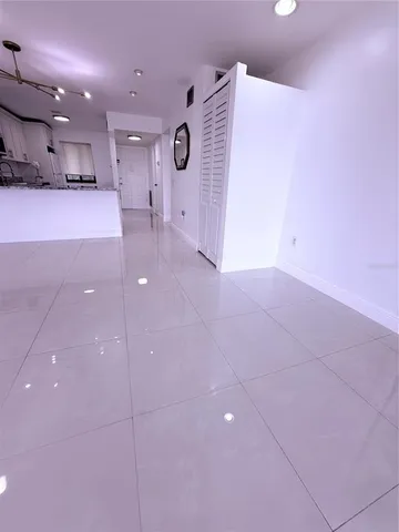 $2,295 | 4272 Deste Court, Unit 308, Lake Worth, FL 33467