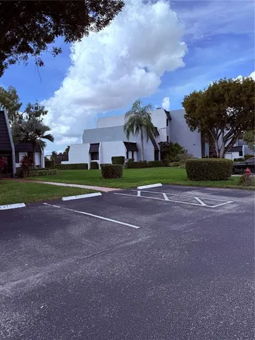 $2,295 | 4272 Deste Court, Unit 308, Lake Worth, FL 33467