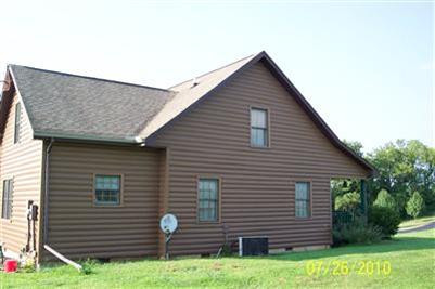 6893 Bybee Road Winchester, KY 40391 - Photo 13 of 19 Southside of house.