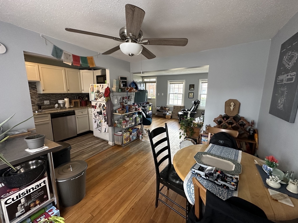 18 Colony Road, Unit 18 West Springfield, MA 01089 - Photo 8 of 25 Gallery Image 8