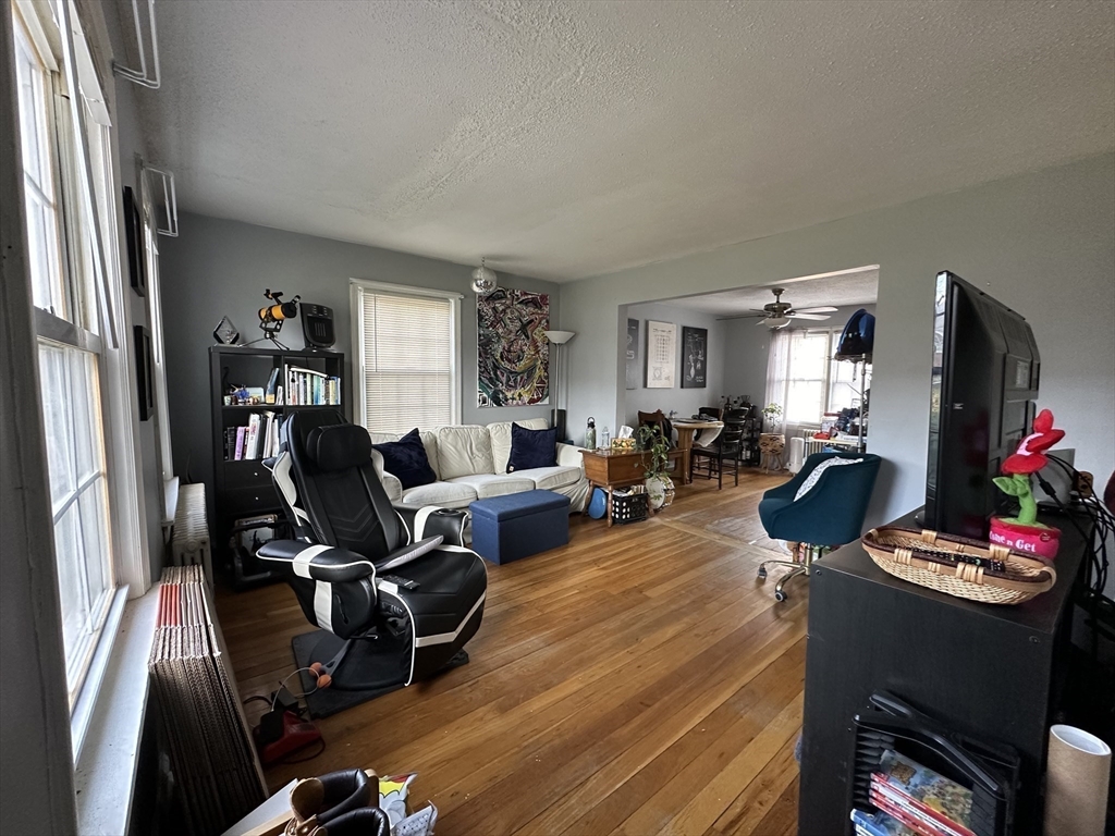 18 Colony Road, Unit 18 West Springfield, MA 01089 - Photo 9 of 25 Gallery Image 9