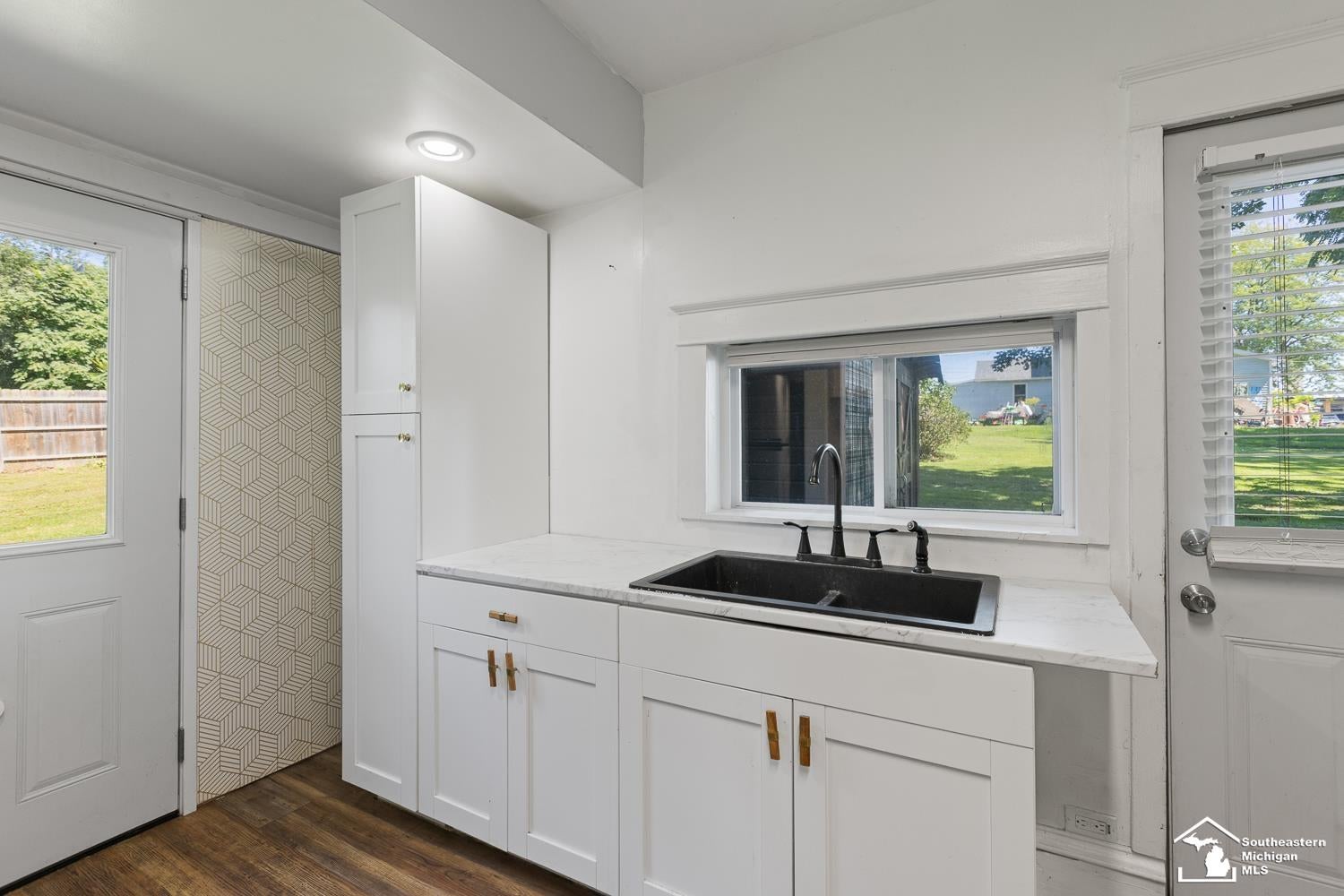 202 Walnut Street Addison, MI 49220 - Photo 13 of 32 Gallery Image 13