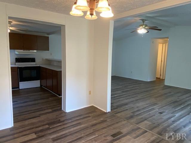 699 Hawkins Road Evington, VA 24550 - Photo 10 of 24 Gallery Image 10