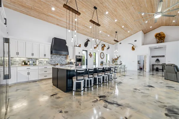 $4,475,000 | 3860 Farm To Market Road 2259, Nacogdoches, TX 75961