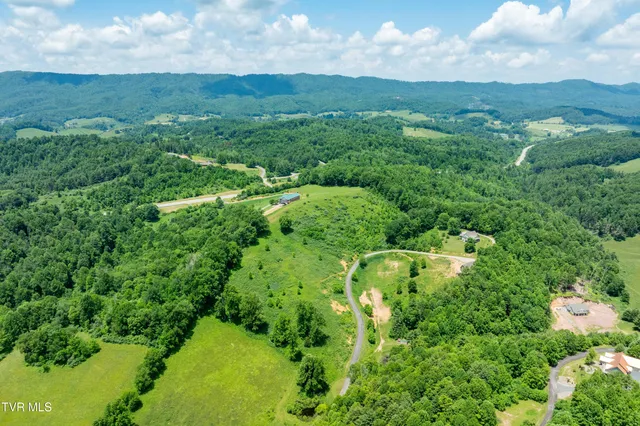 $123,999 | Tdb Ridgeview Drive, Unit 8 9 AND 10, Mountain City, TN 37683