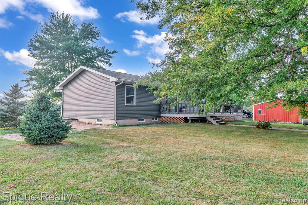 925 South Gregory Road Fowlerville, MI 48836 - Photo 13 of 36