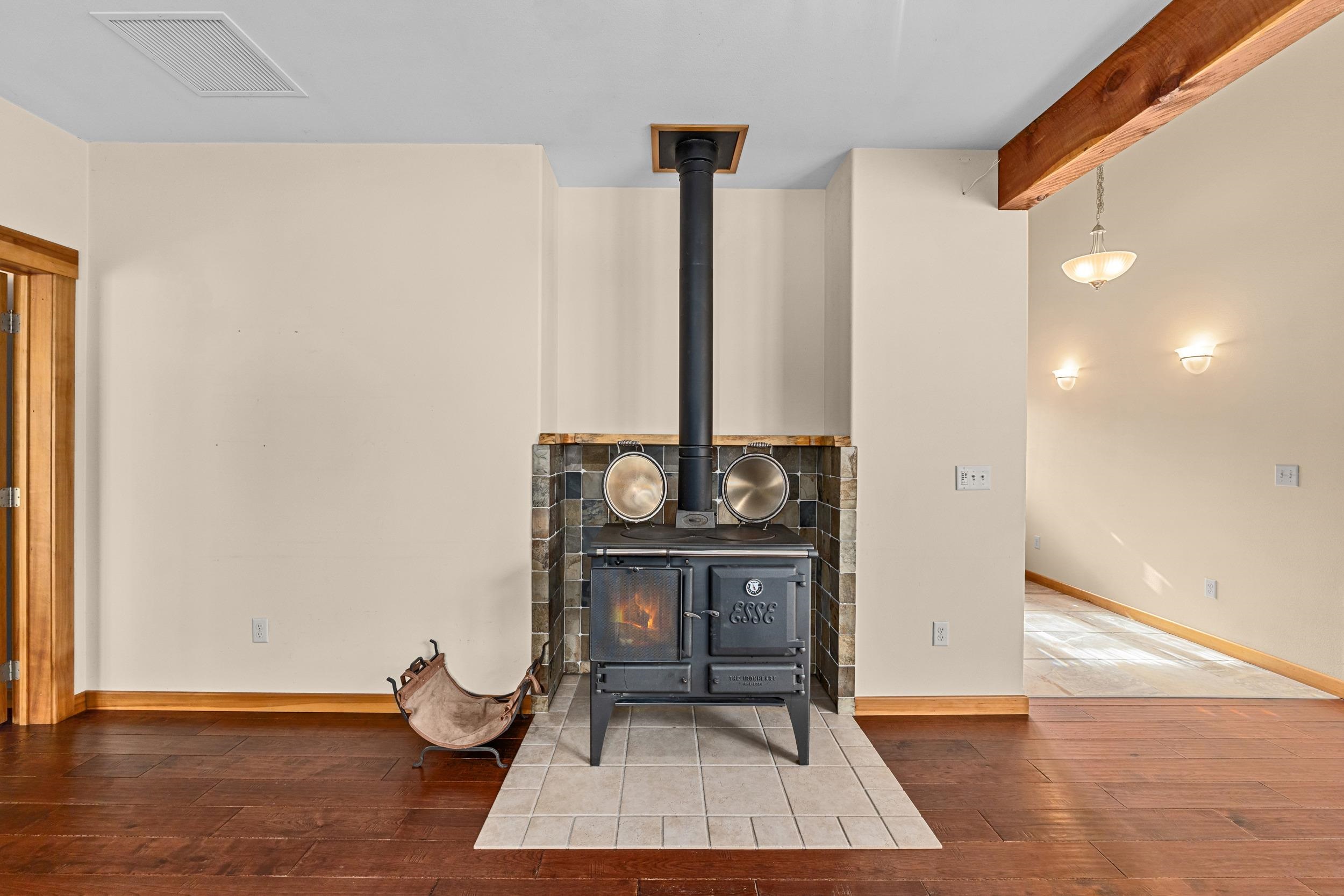 40 First Thought Loop Laurier, WA 99146 - Photo 15 of 50
