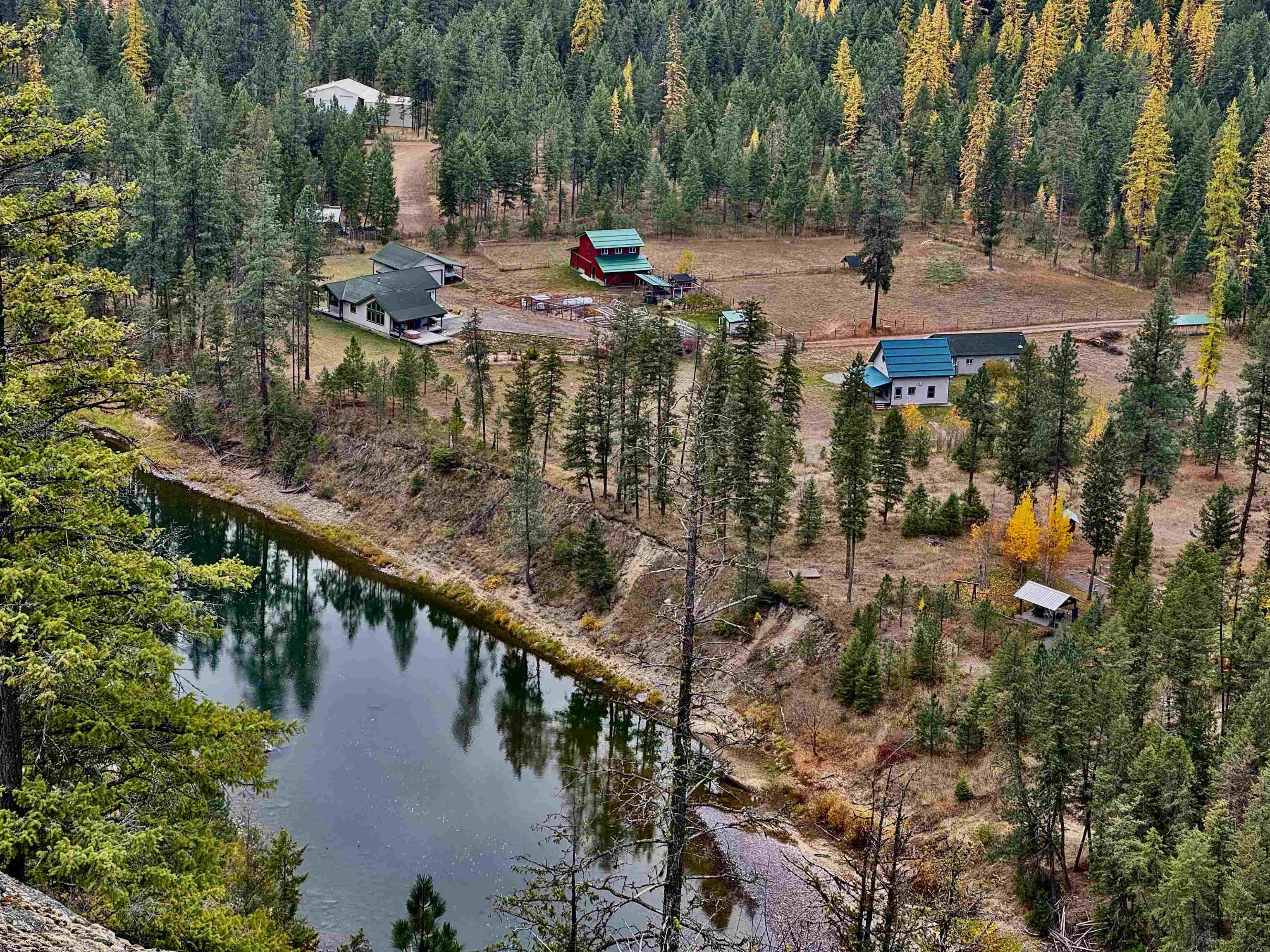 40 First Thought Loop Laurier, WA 99146 - Photo 2 of 50